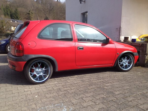 Fake2 Kopieo.jpg