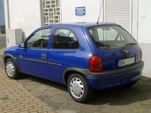 Corsa_Seite_Hinten_800_OK.jpg