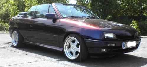 astra f neu lack klein.jpg