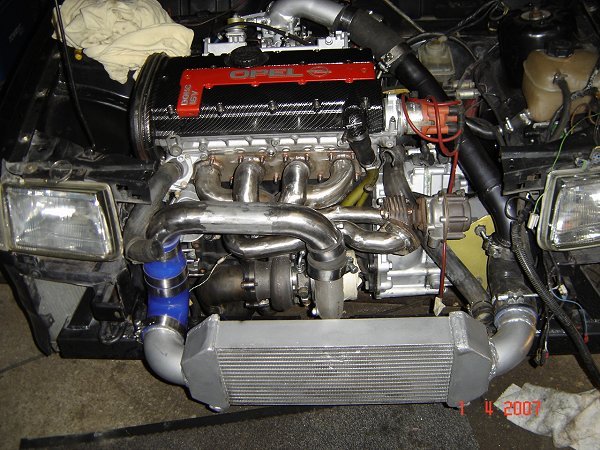motorraum.jpg