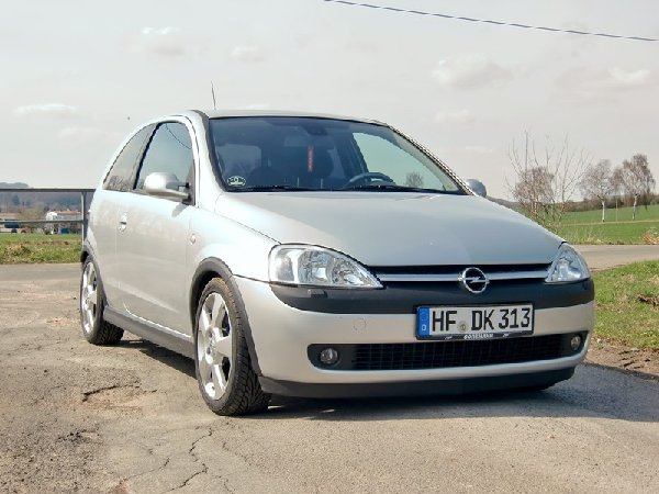 corsa 04.2010 mini1.JPG