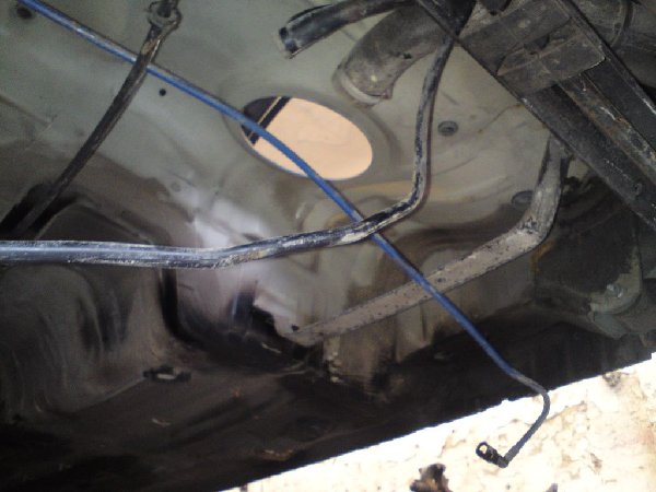 Der Tank fehlt auch, nur der stuzen wahr zu diesem zeitpunkt noch verbaut
